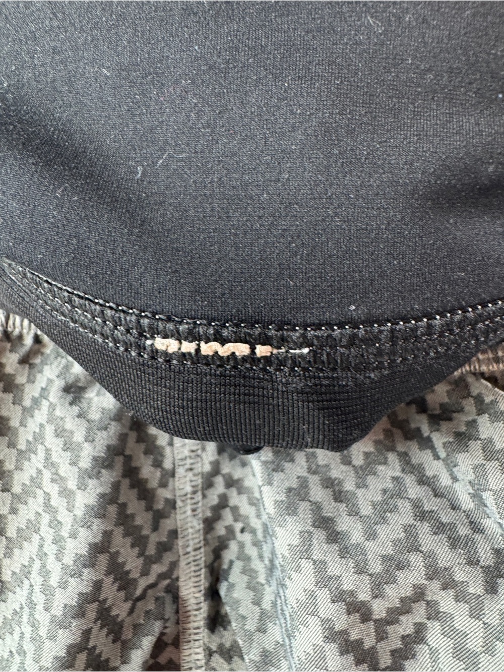 Lululemon Run Times Short Giant Herringbone Swift Black White – Women's Size 6 - Picture 8 of 8